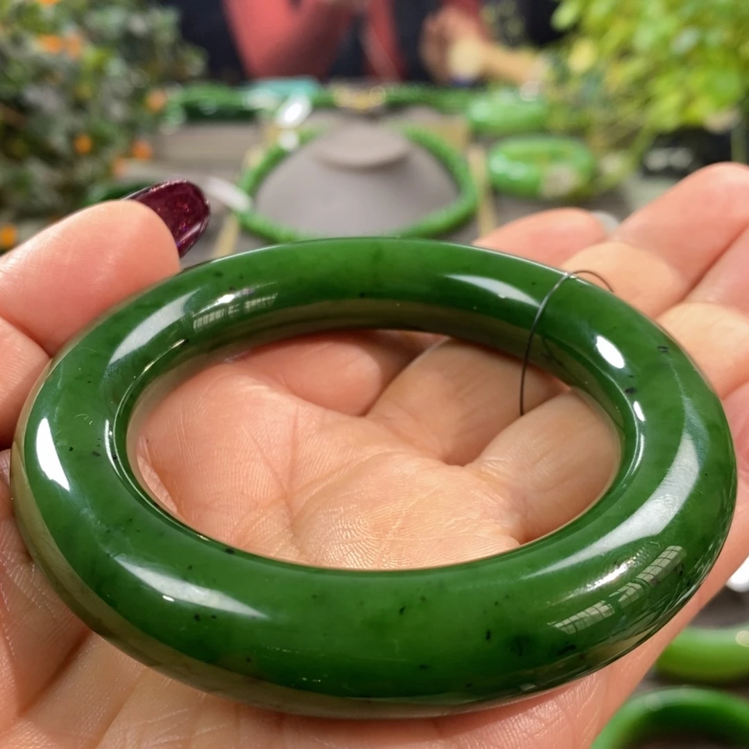 和田玉（碧玉）手镯未镶嵌