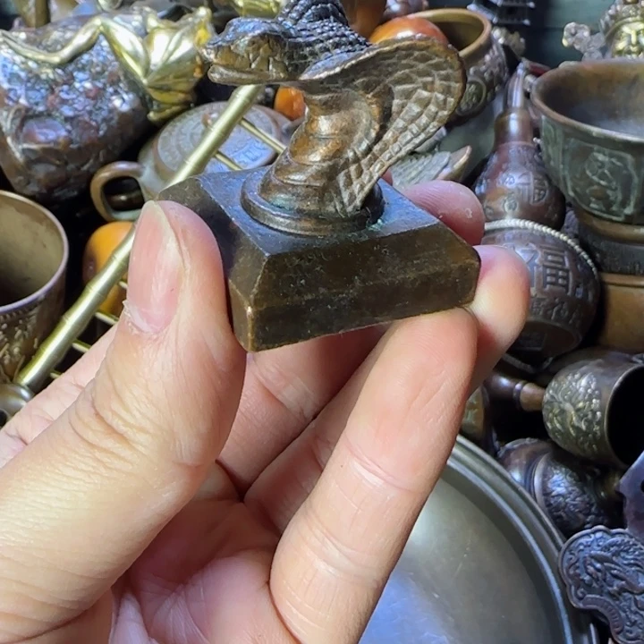 铜器把玩摆件链接