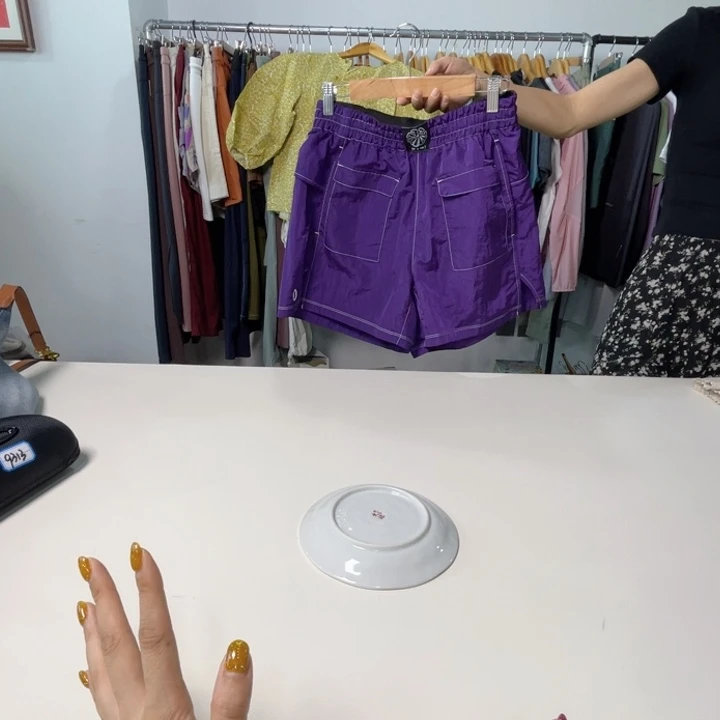 瓷片M。。。。。。。。。。。。。。。。。