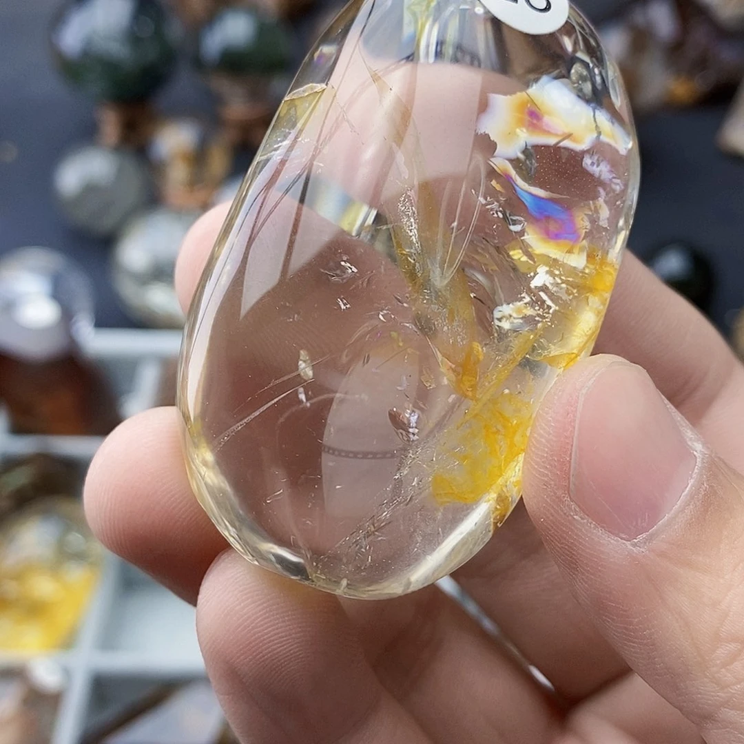 水晶天然水晶透亮光泽未镶嵌?**?