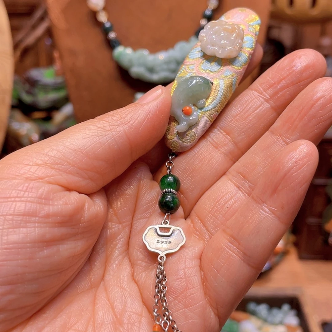 【闪购商品】颈饰未镶嵌翡翠