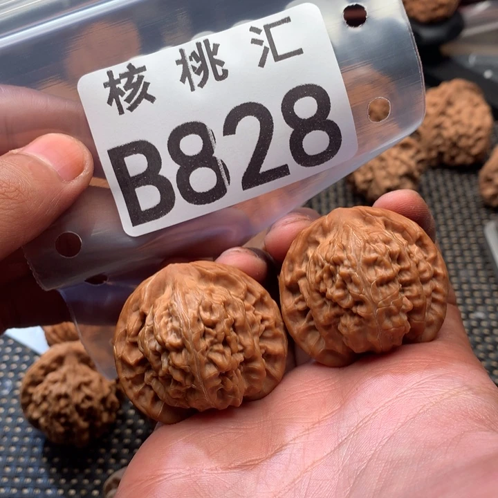 吊坠文玩核桃望月