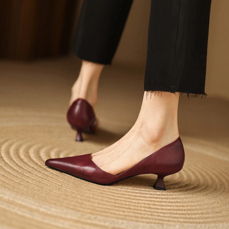 头层牛皮~4cm经典百搭气质小尖头春秋新款极简风工作鞋浅口单鞋女