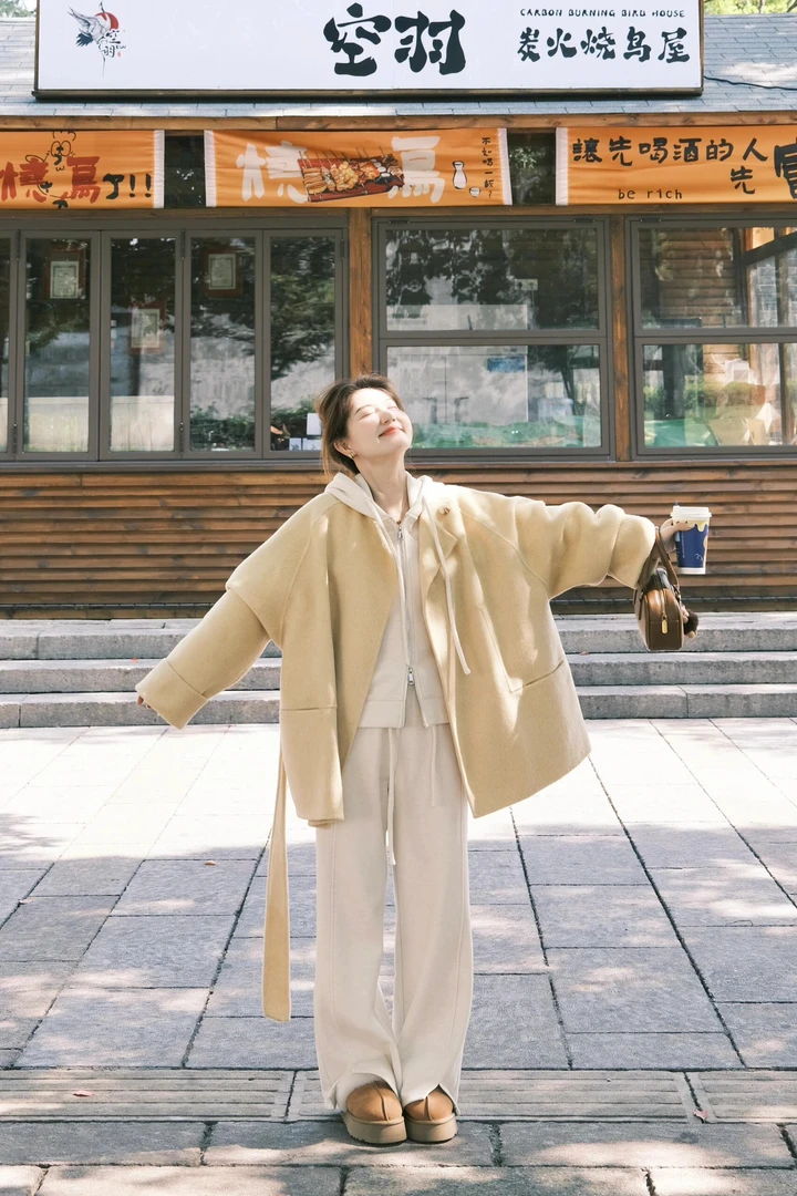 3563+3564+3565设计感开叉显瘦假两件针织上衣半身裙两件套