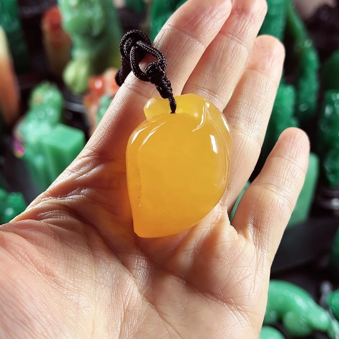 老挝石名贵石材印尼金水冻