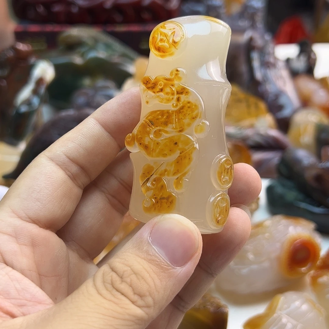 玛瑙/玉髓未镶嵌颈饰