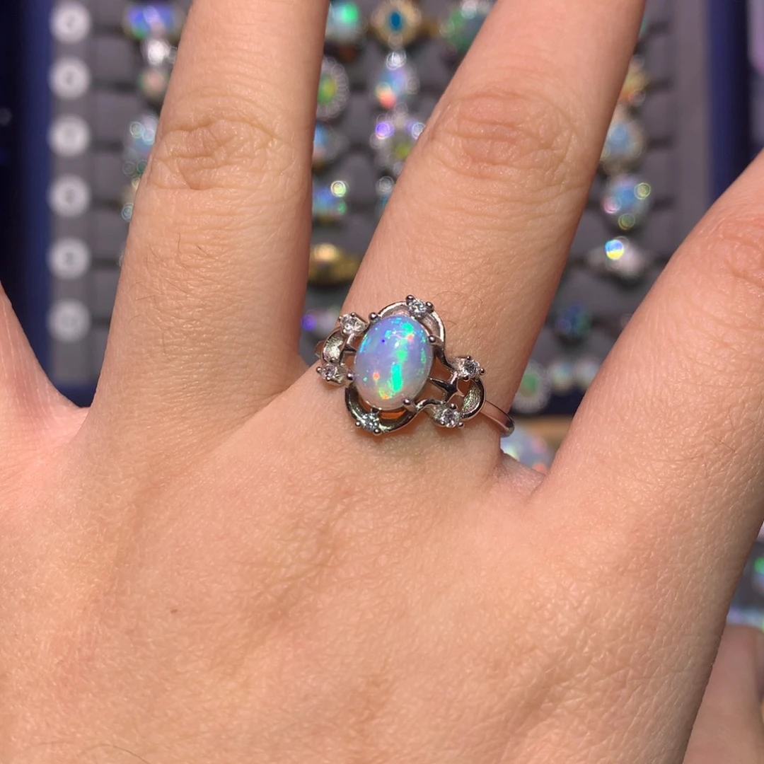 银S925镶嵌欧泊戒指