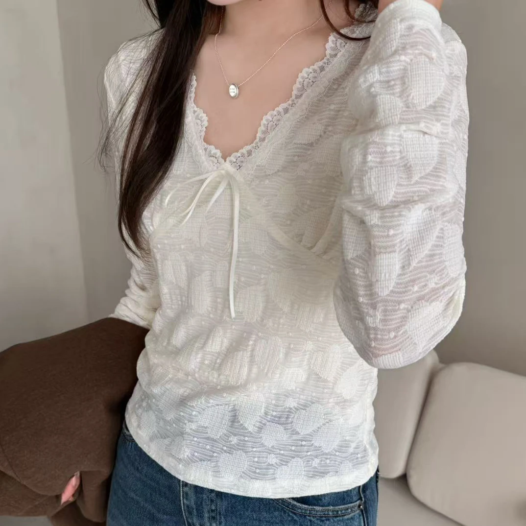 （小情调）法式ｖ领蝴蝶结蕾丝百搭打底衫