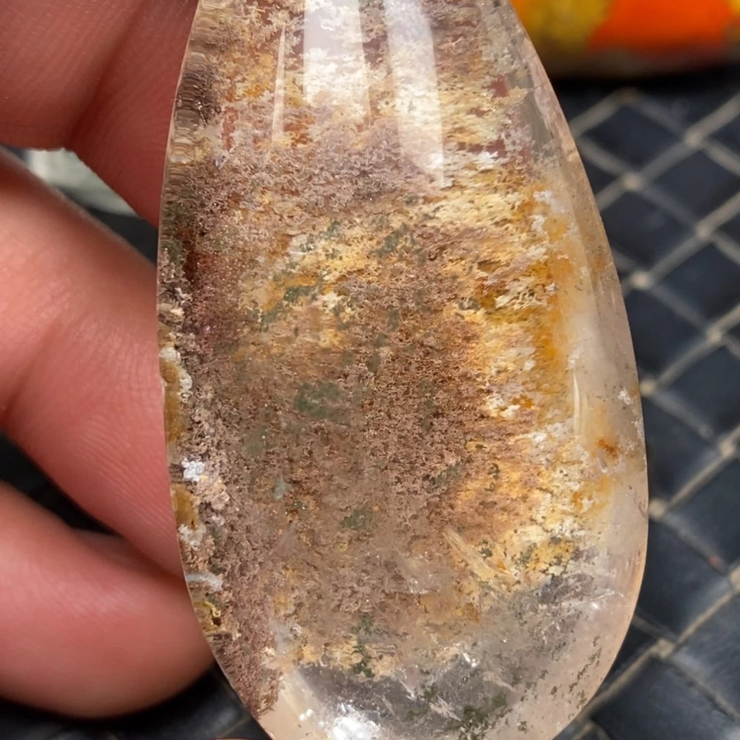 水晶颈饰未镶嵌向*