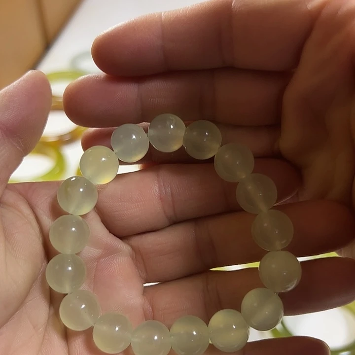 蛇纹石玉未镶嵌手链