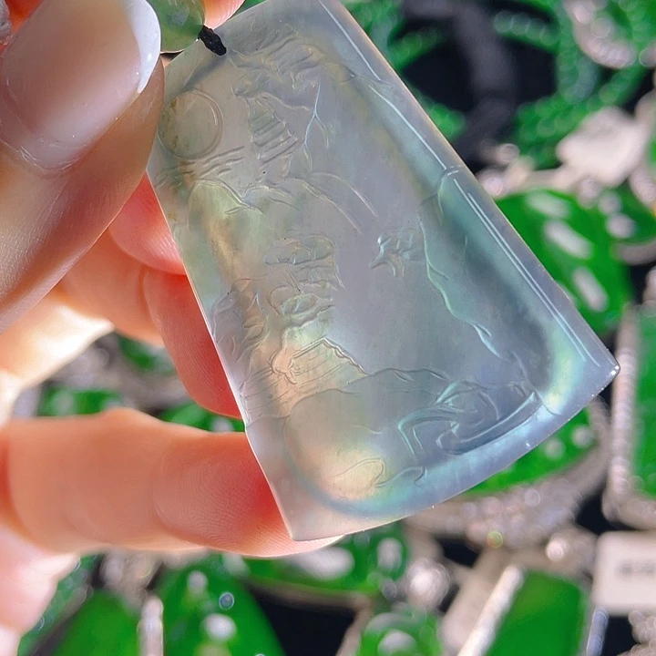 翡翠未镶嵌颈饰27，