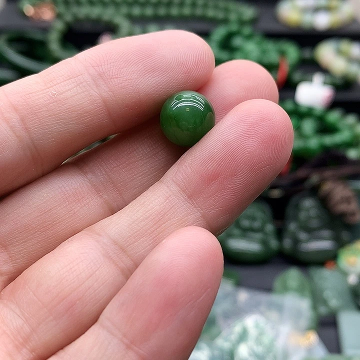 秋***叶颈饰未镶嵌和田玉（碧玉）