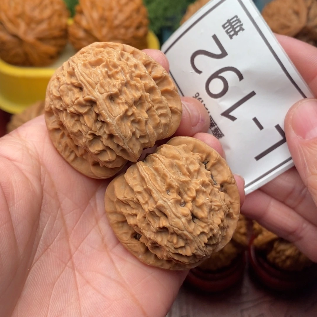 把件文玩核桃狮子头39…..