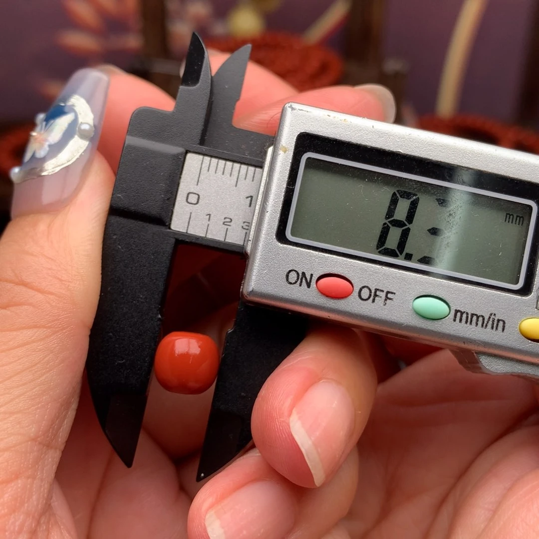 南红玛瑙配饰未镶嵌