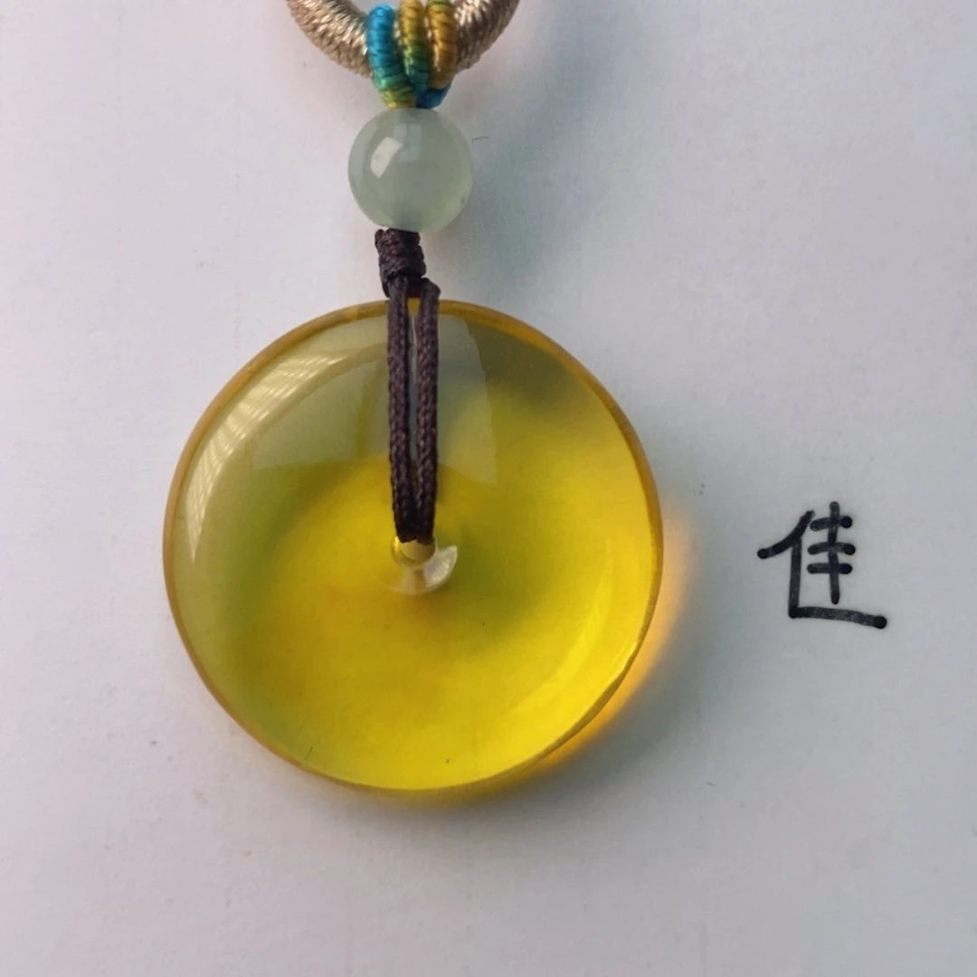 未镶嵌琥珀珠宝奇石