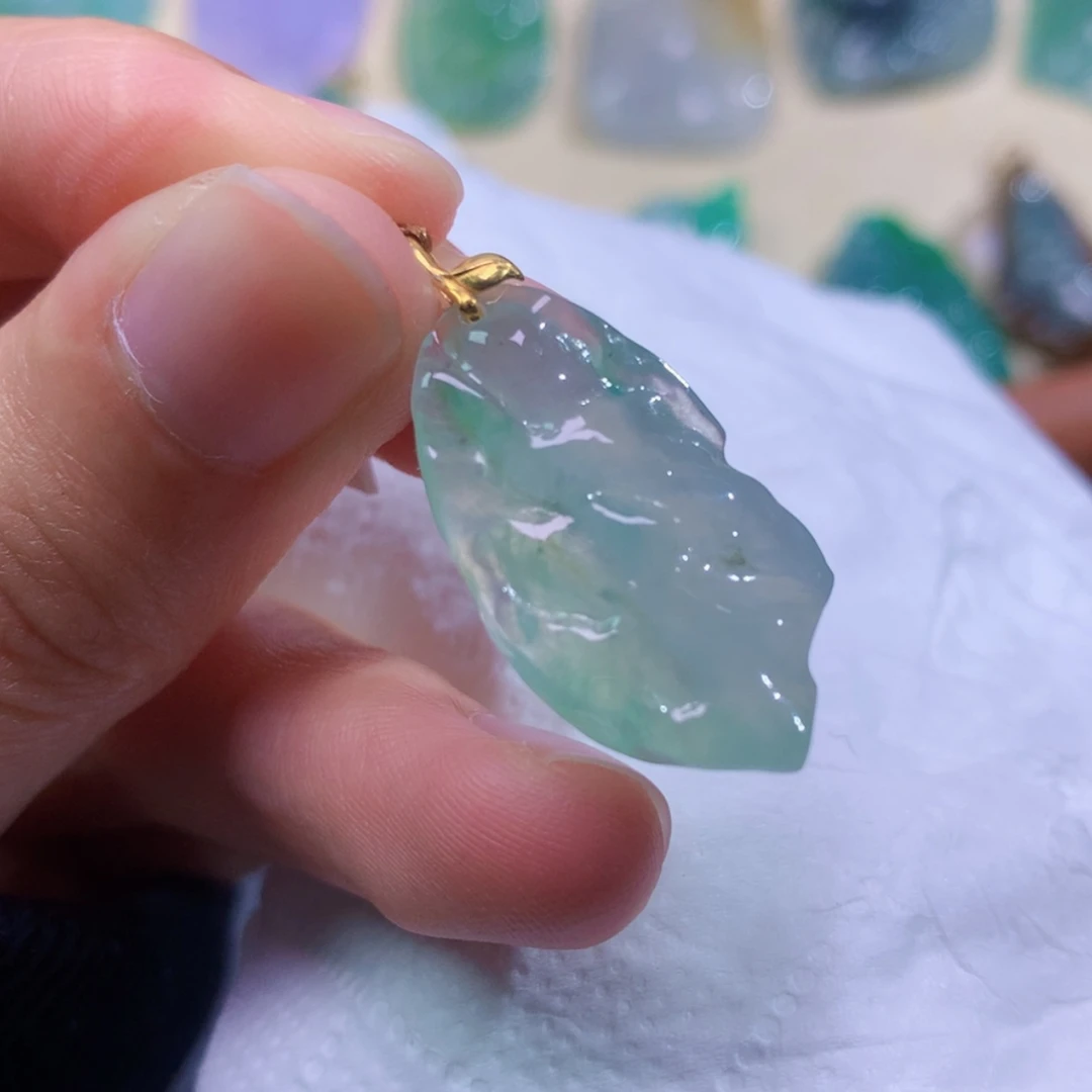【闪购商品】颈饰未镶嵌翡翠