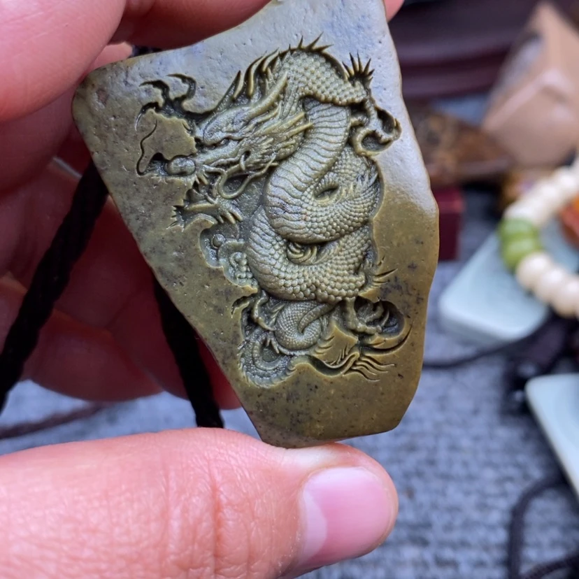 【闪购商品】原石雕刻手把件