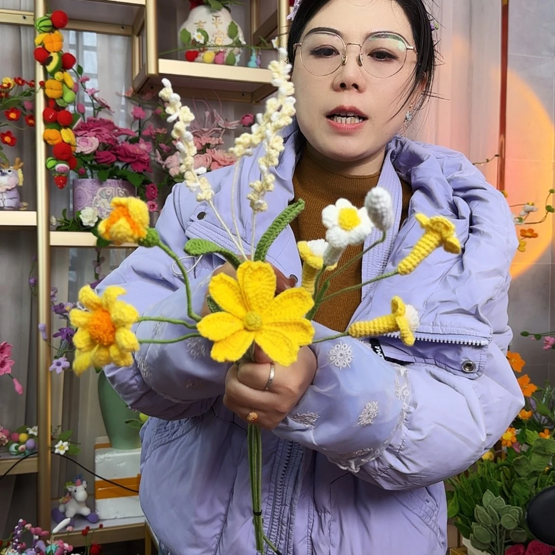 手工钩织设计花束