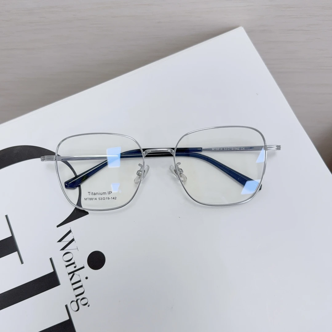 商务复古时尚钛架