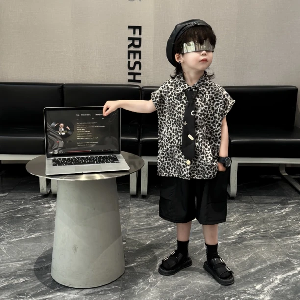 【一间童装店】“豹纹ootd日系极简儿童”衬衫➕短款➕领带超值宠粉！