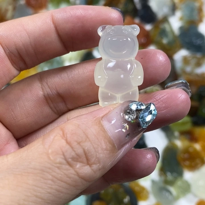 未镶嵌蛇纹石玉吊坠