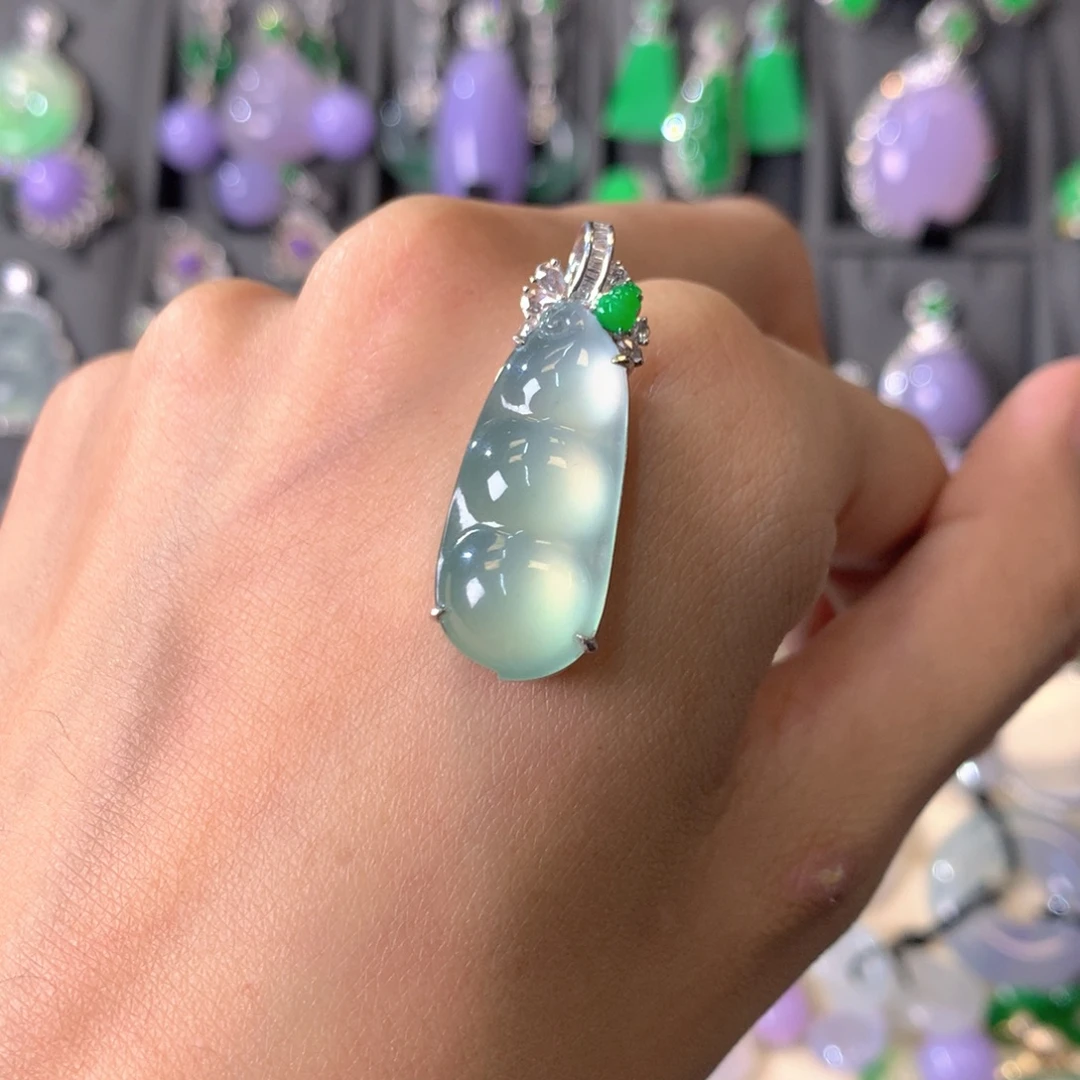 翡翠18K金镶嵌吊坠(不含链)