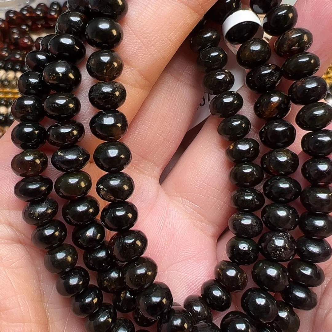 琥珀未镶嵌裸石抚顺琥珀20550七