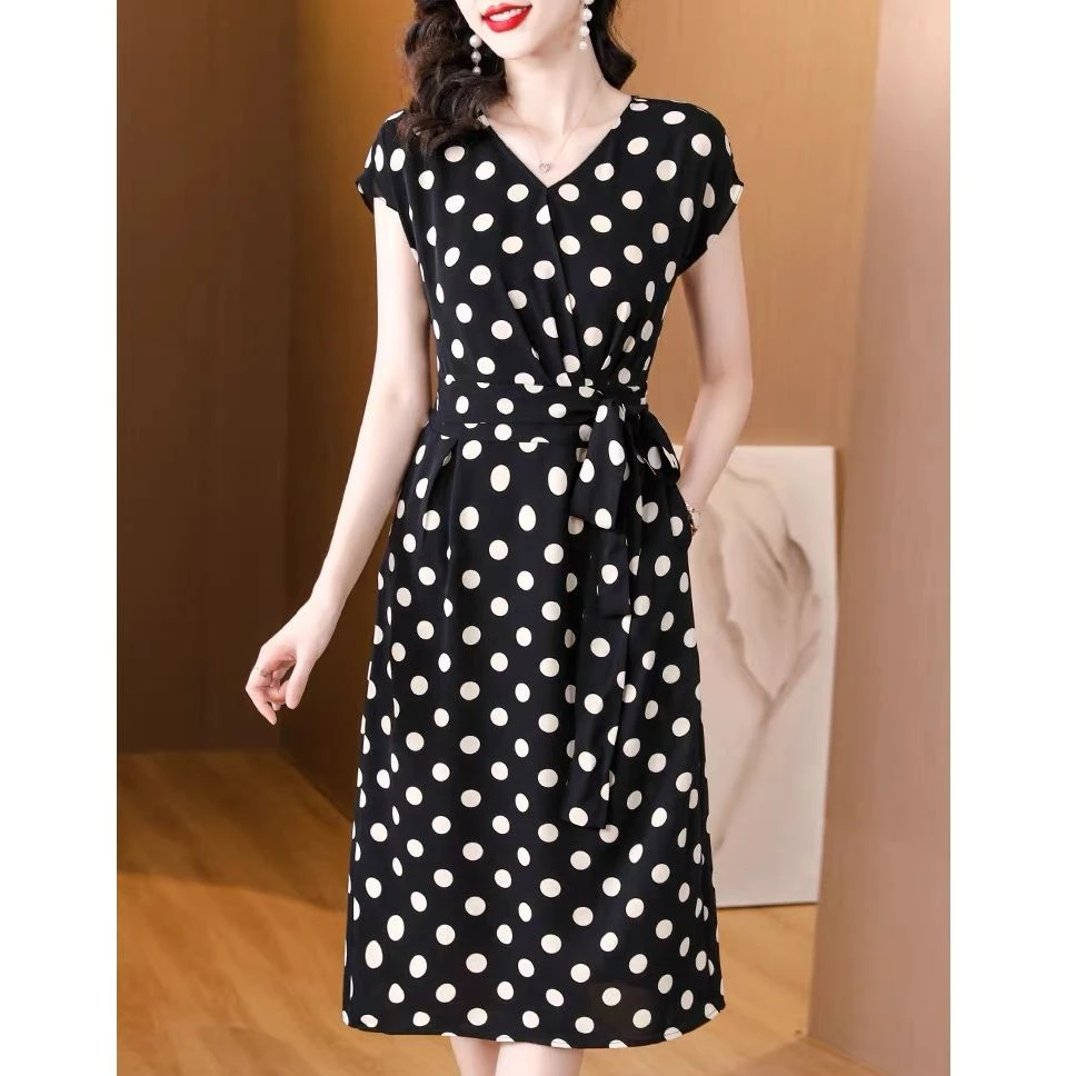 TL523229回味依衣高级感时尚设计师波点连衣裙