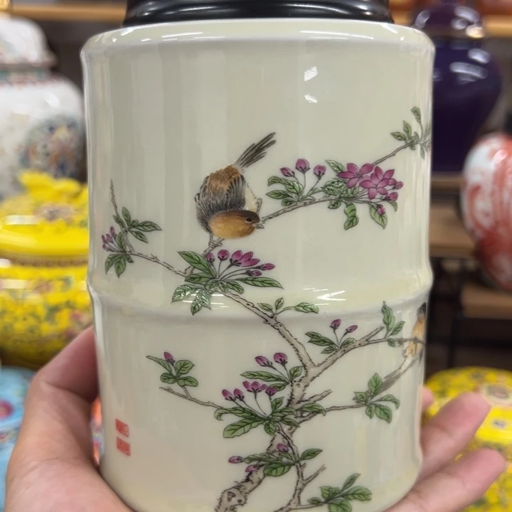高端陶瓷茶叶密封罐