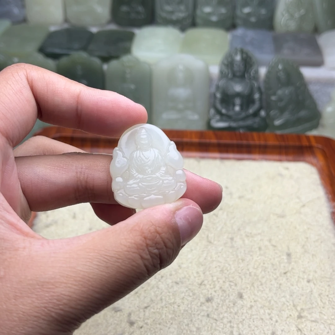 小***兔定制和田玉精抛光
