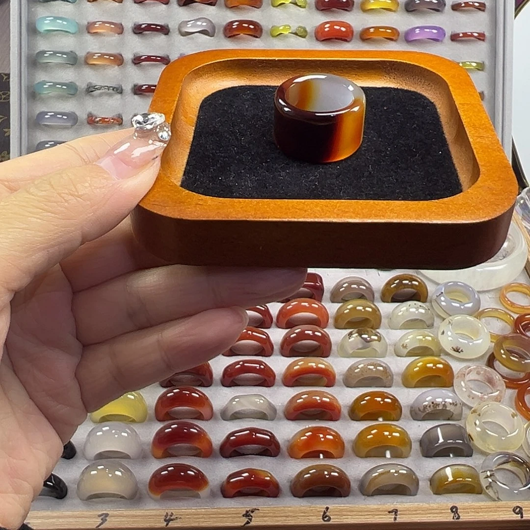 玛瑙/玉髓未镶嵌戒指A9不退换18.6港19+