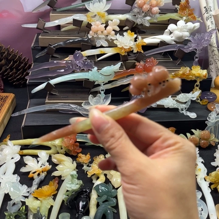 蛇纹石玉未镶嵌发簪