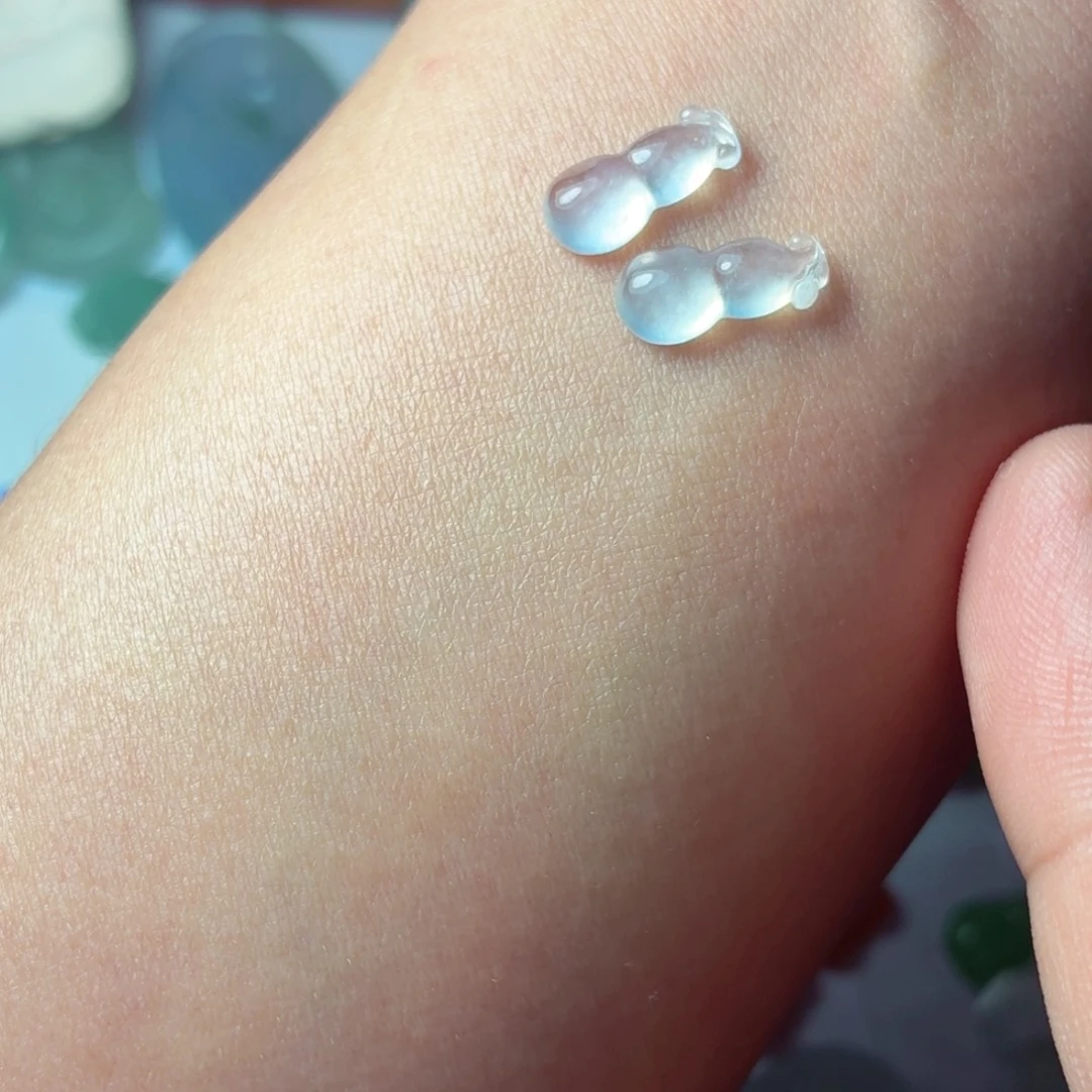 定制翡翠未镶嵌包工