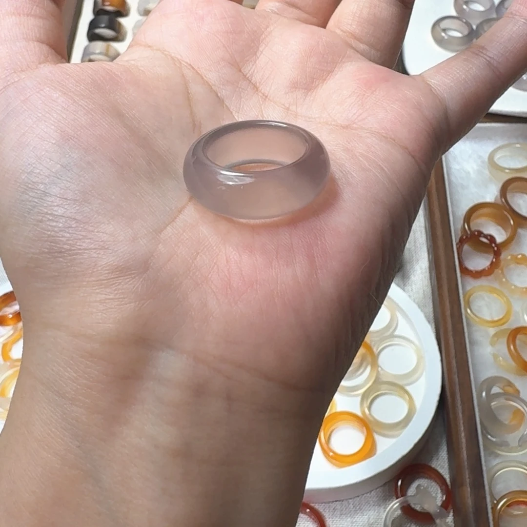 未镶嵌戒指玛瑙/玉髓404港18