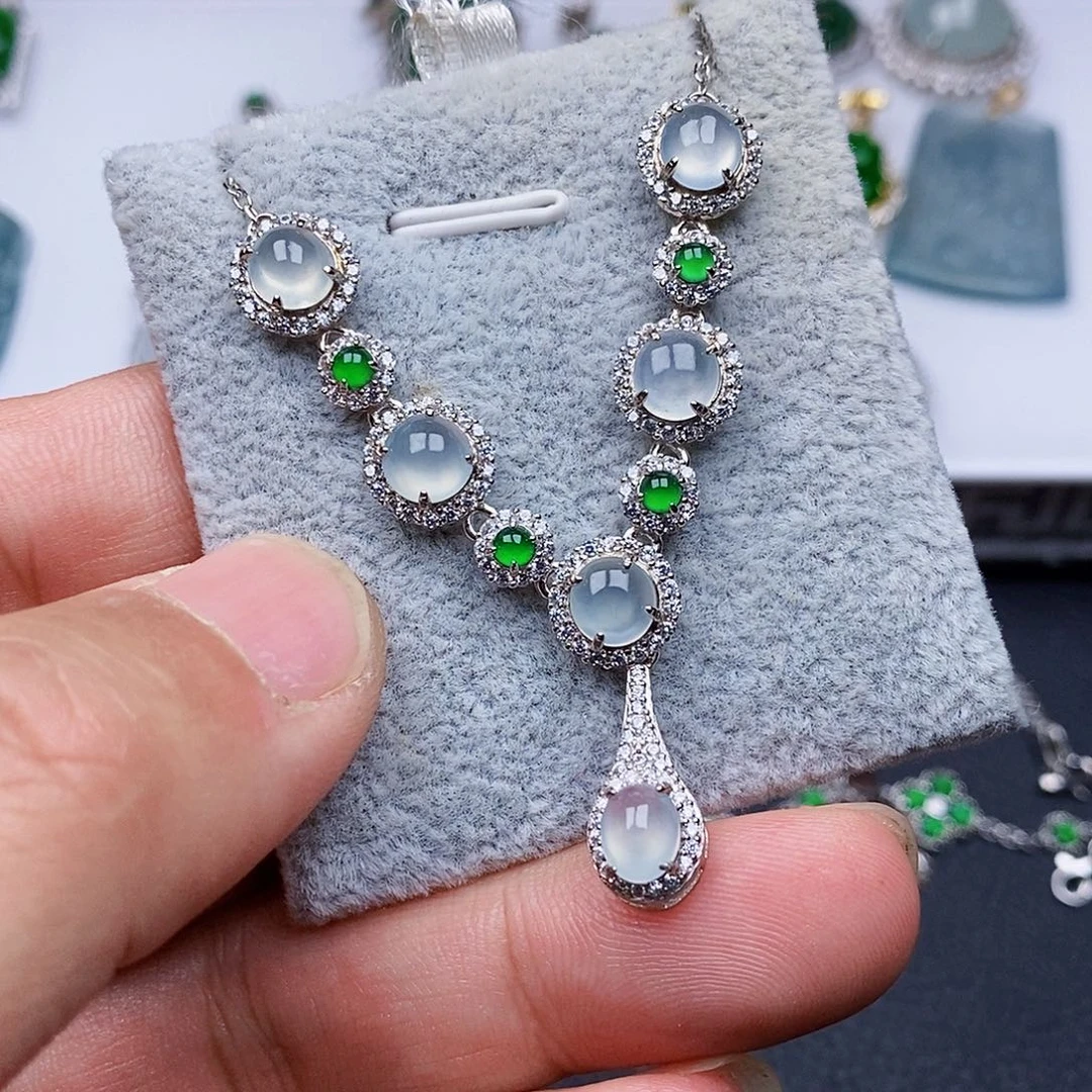 翡翠颈饰银S925镶嵌项链