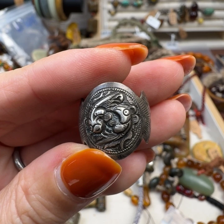 珠****翡翠散珠翡翠随形原石手工打造