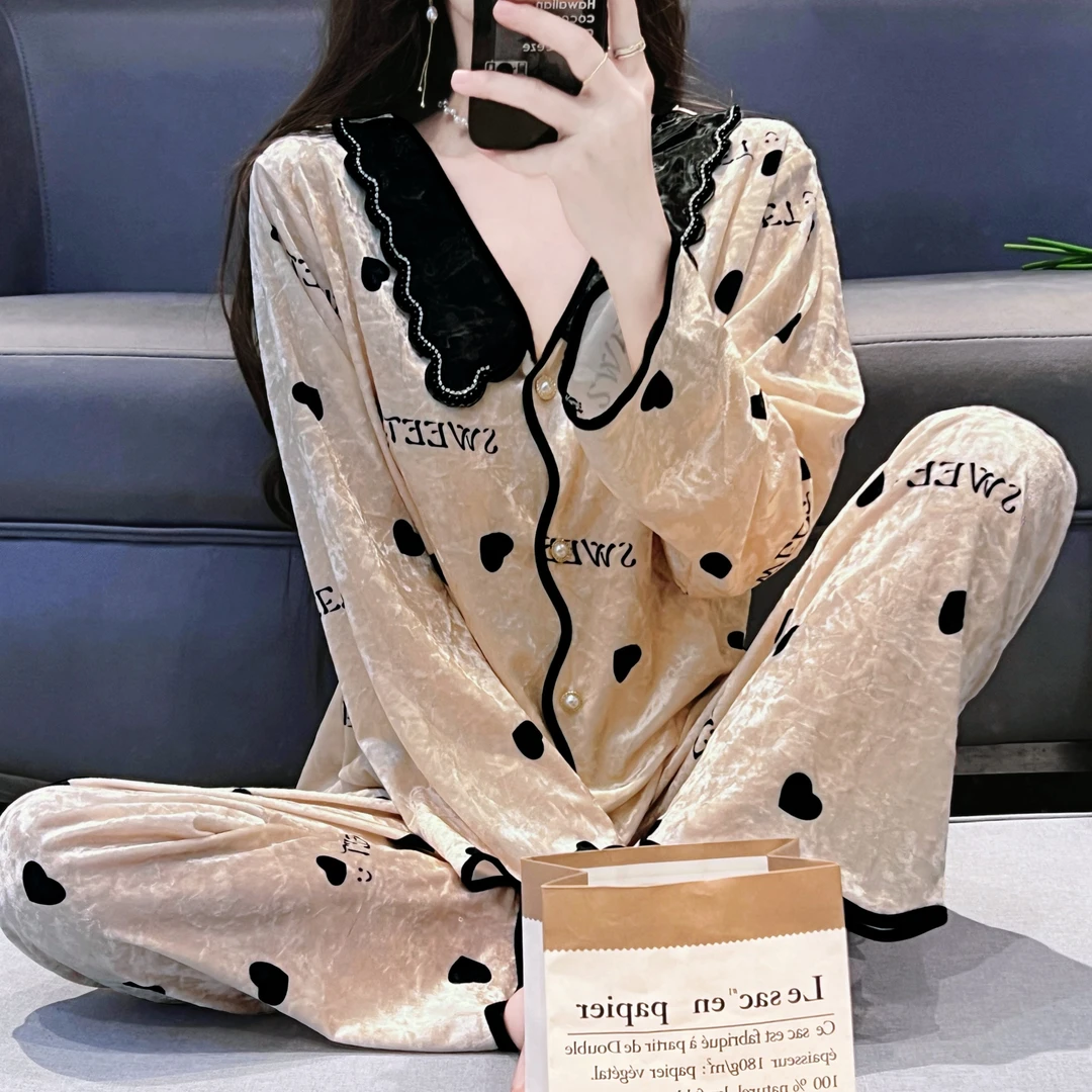 睡衣女春秋钻石丝绒季家居服套装法式春秋花边娃娃领印花舒适