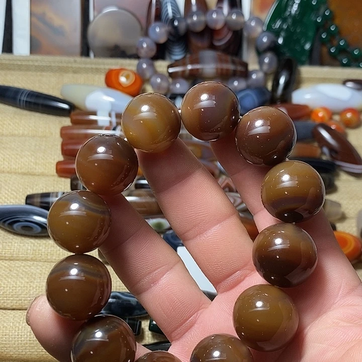 玛瑙/玉髓合金颈饰