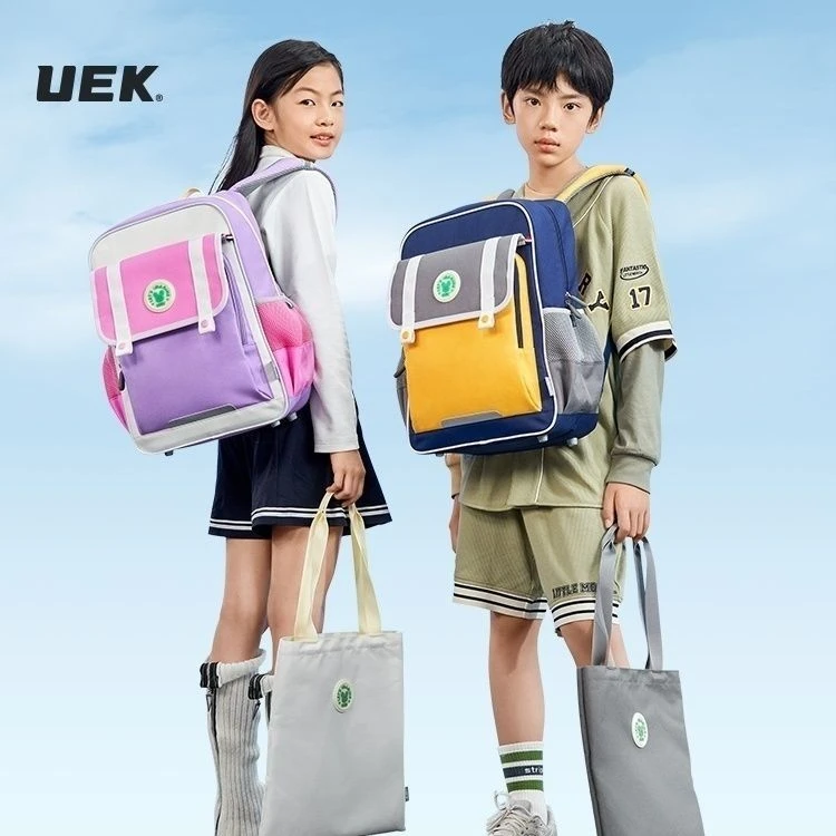UEK小学生书包一二三年级大班女孩男童轻便可爱减负超轻护脊背包