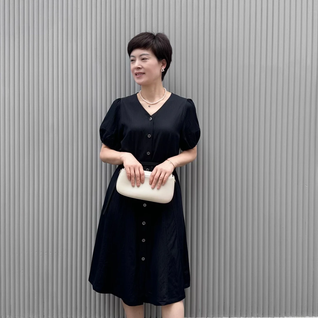 中长裙常规气质裙夏季中腰连衣裙优雅裙子女款爆款2025新款高级感