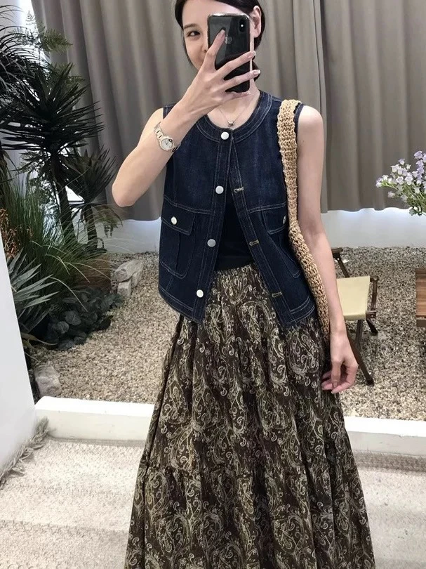 美美推荐2575摩登风暴圆领牛仔坎肩马甲➕印花半裙