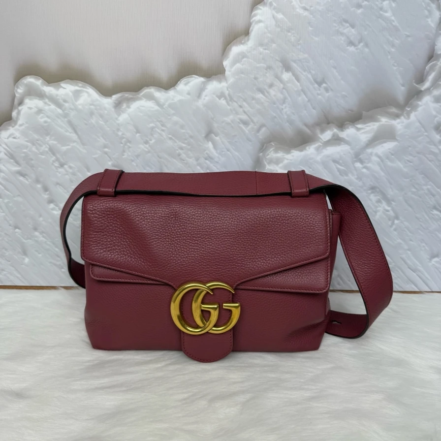 95新 GUCCI/古驰 1261 9814 古驰马蒙豆沙色斜挎大包