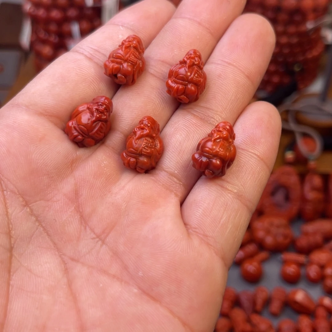 南红玛瑙未镶嵌川料精工财神背云卡11多样性发货其中一件