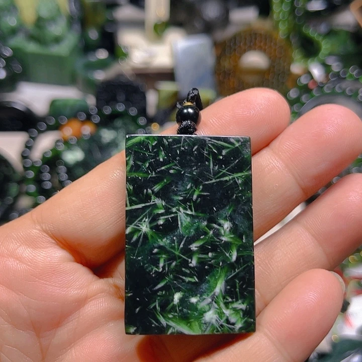 蛇纹石玉未镶嵌泰山玉