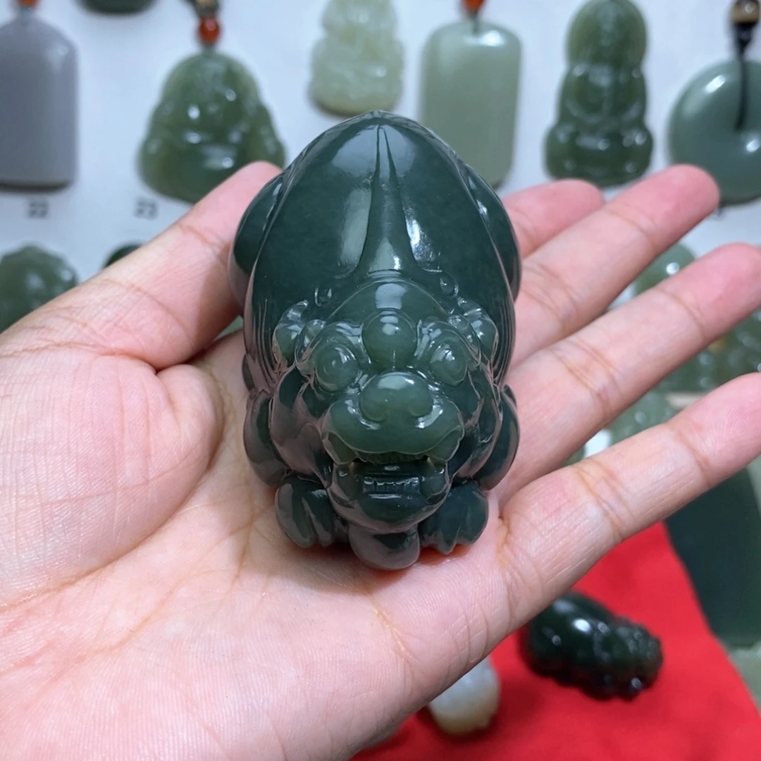 和田玉颈饰未镶嵌圆*袁