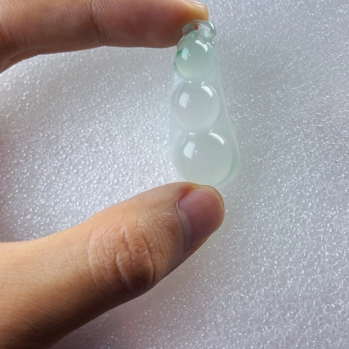 石英质玉吊坠(不含链)未镶嵌