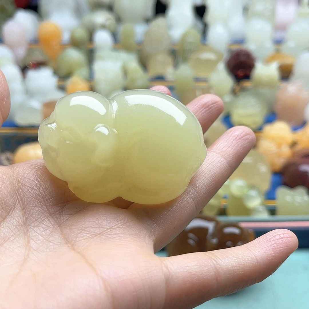 涂***飒新疆昆仑山脉山料