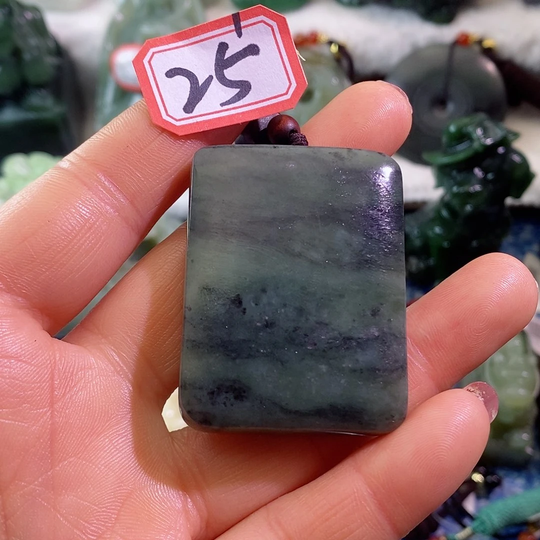 和田玉（糖玉）颈饰未镶嵌