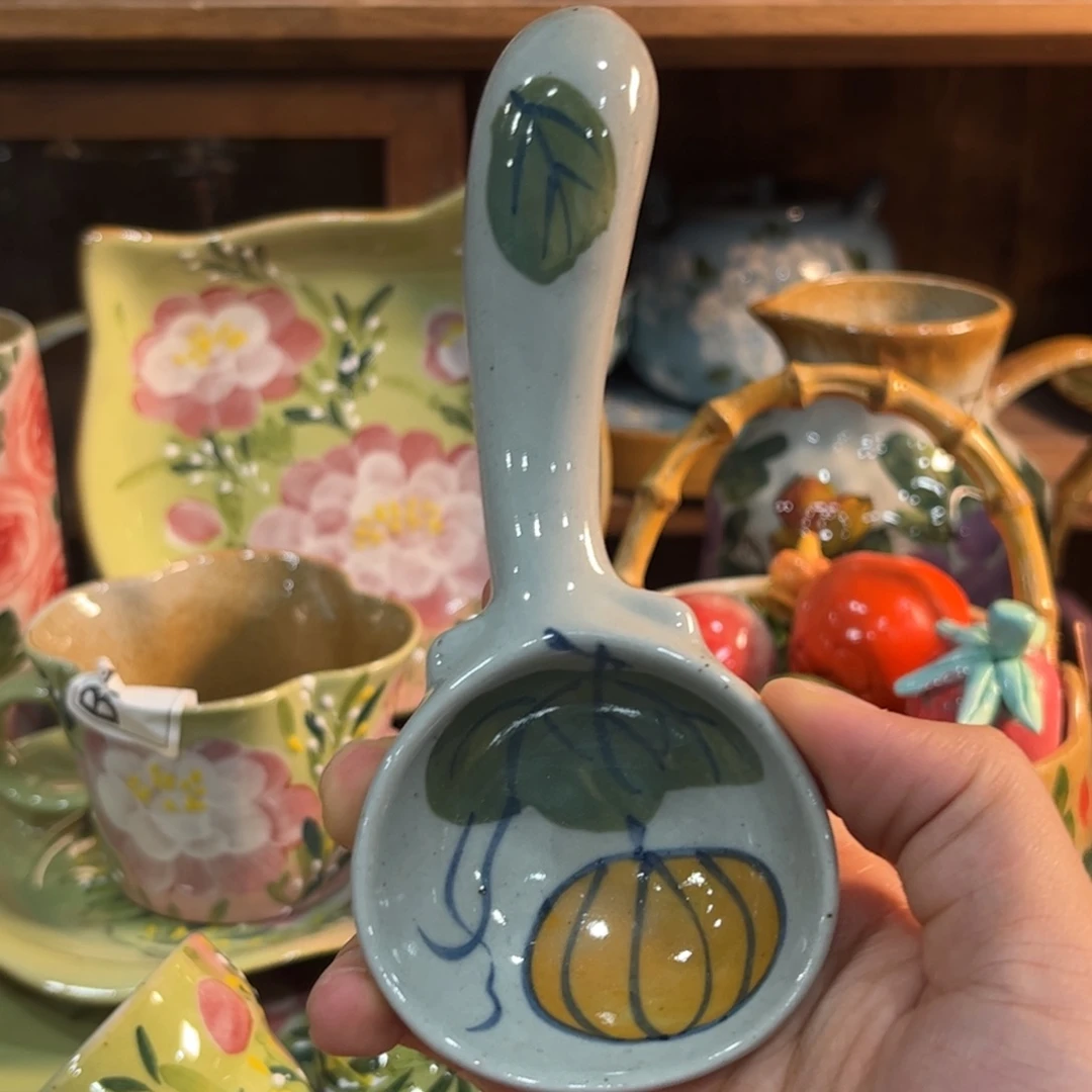 红红火火恍恍惚惚。