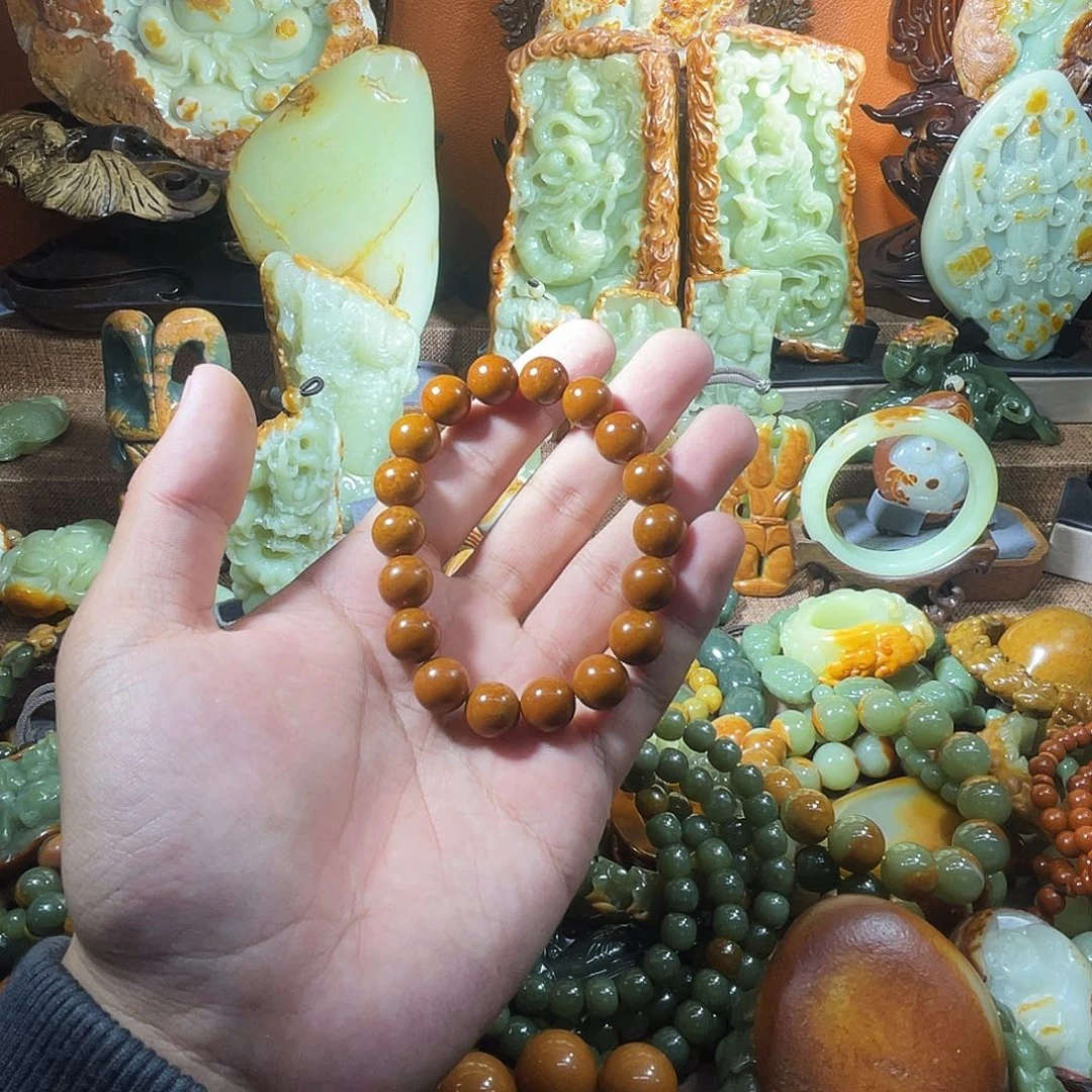 透闪石质玉未镶嵌珠宝奇石